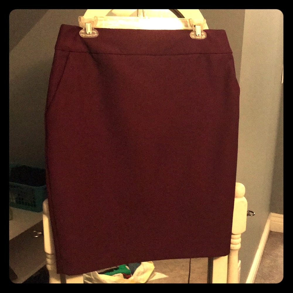 Express maroon pencil skirt